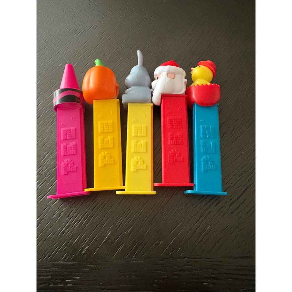 Pez Dispensers Lot of 5 Santa Pumpkin Bunny Crayon Chick Holiday Collection - Picture 2 of 2
